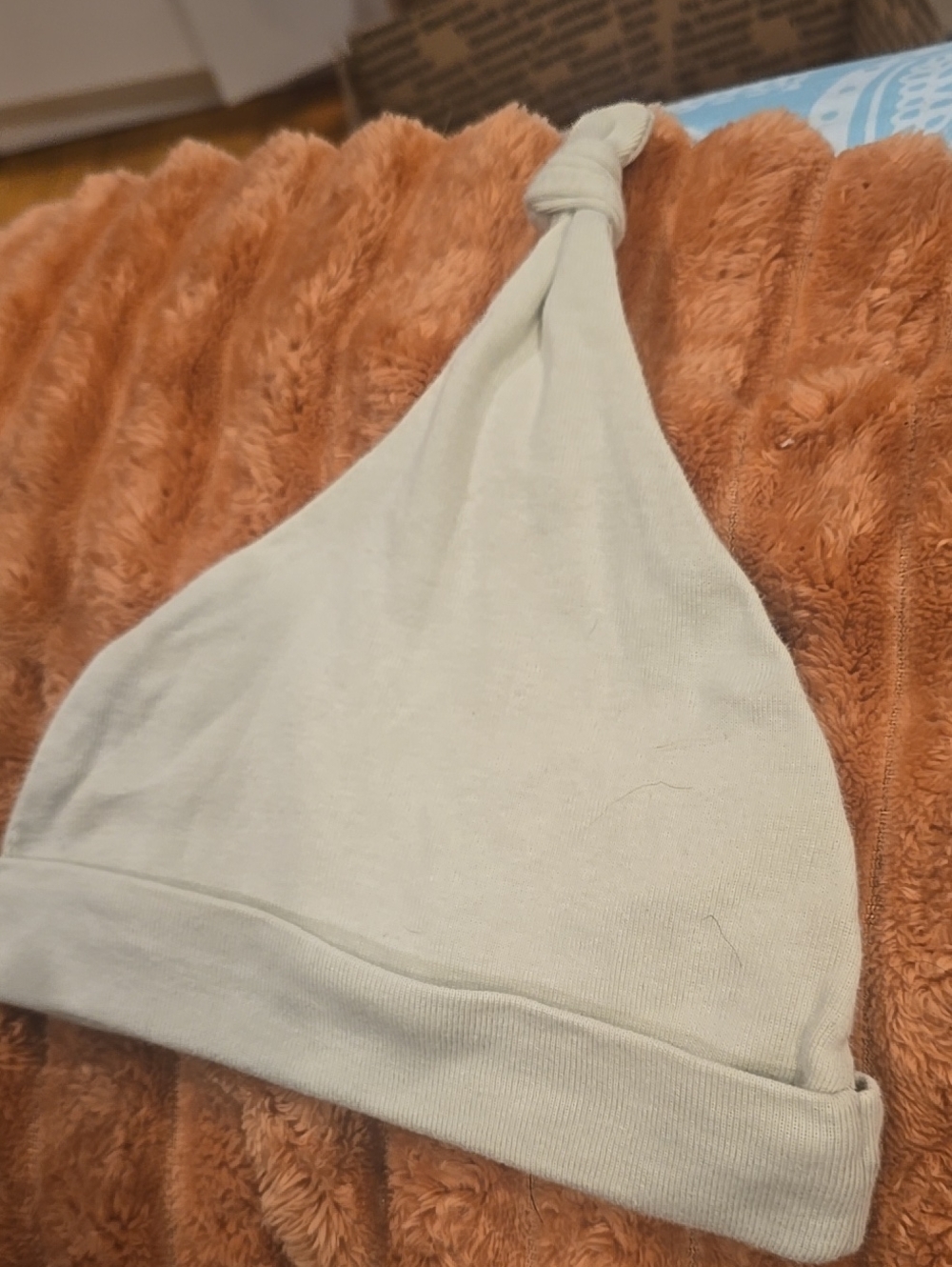 ❤️10/$10 Nwot Carters Baby Hat
